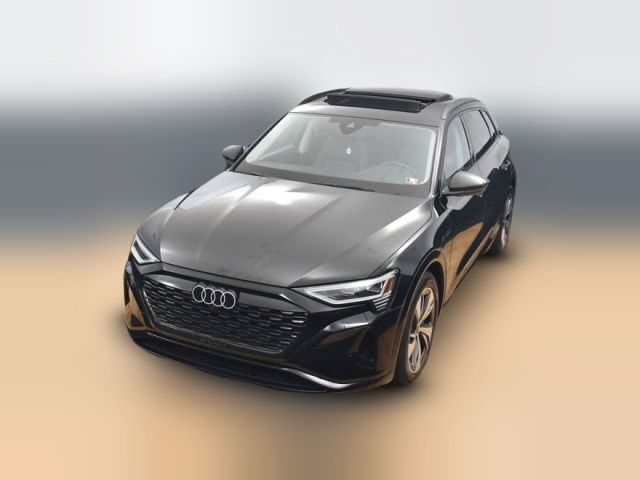 2024 Audi Q8 e-tron Premium