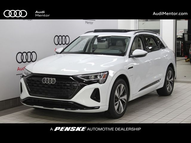 2024 Audi Q8 e-tron Premium