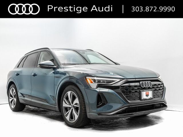 2024 Audi Q8 e-tron Premium