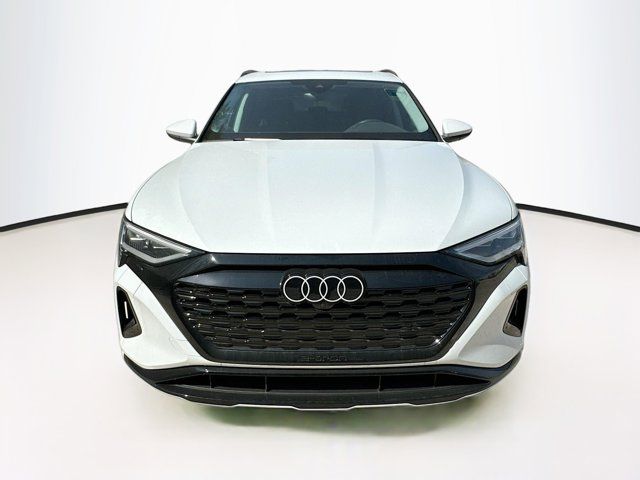 2024 Audi Q8 e-tron Premium