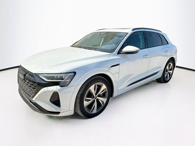 2024 Audi Q8 e-tron Premium