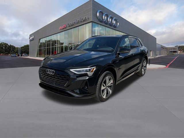 2024 Audi Q8 e-tron Premium