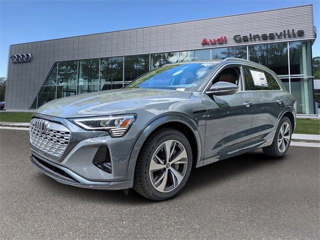 2024 Audi Q8 e-tron Premium