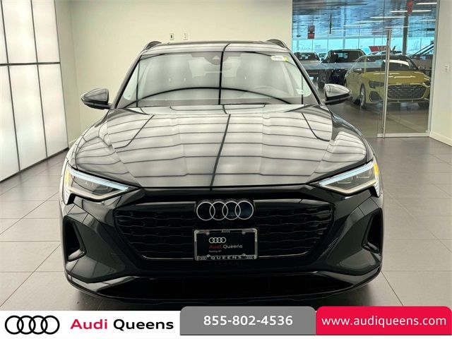 2024 Audi Q8 e-tron Premium