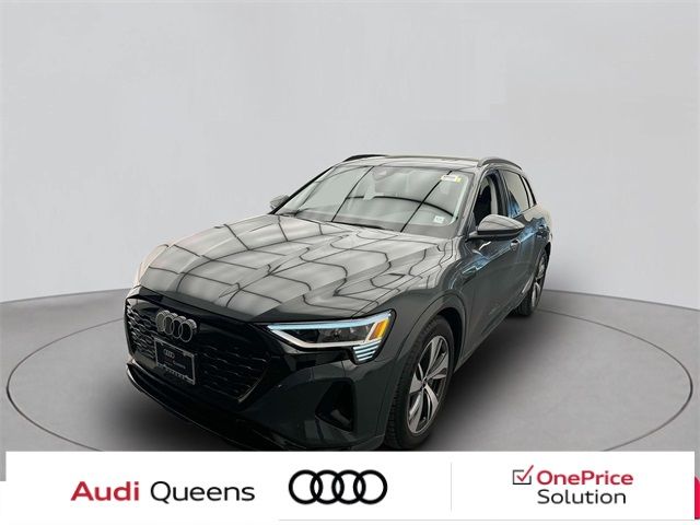 2024 Audi Q8 e-tron Premium