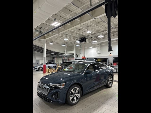 2024 Audi Q8 e-tron Sportback S line Premium