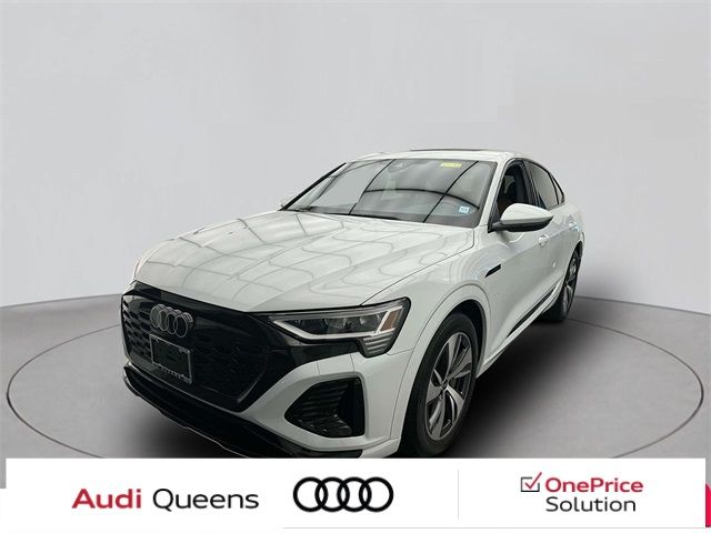 2024 Audi Q8 e-tron Sportback S line Premium