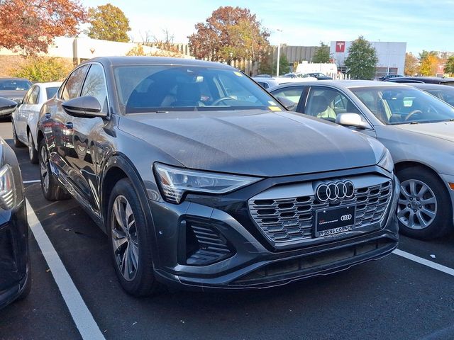 2024 Audi Q8 e-tron Sportback S line Premium Plus