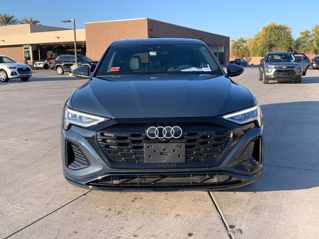 2024 Audi Q8 e-tron Sportback S line Premium