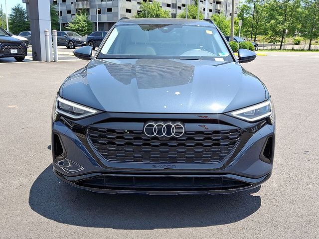 2024 Audi Q8 e-tron Premium