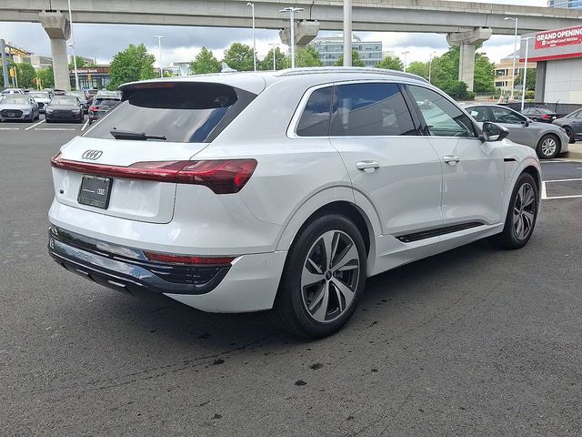 2024 Audi Q8 e-tron Premium Plus