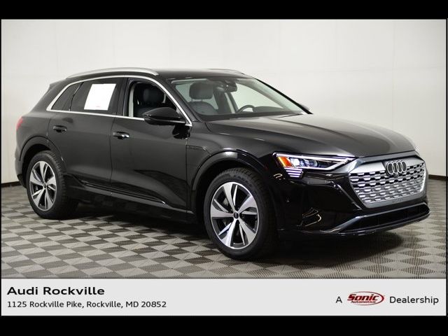 2024 Audi Q8 e-tron Premium Plus