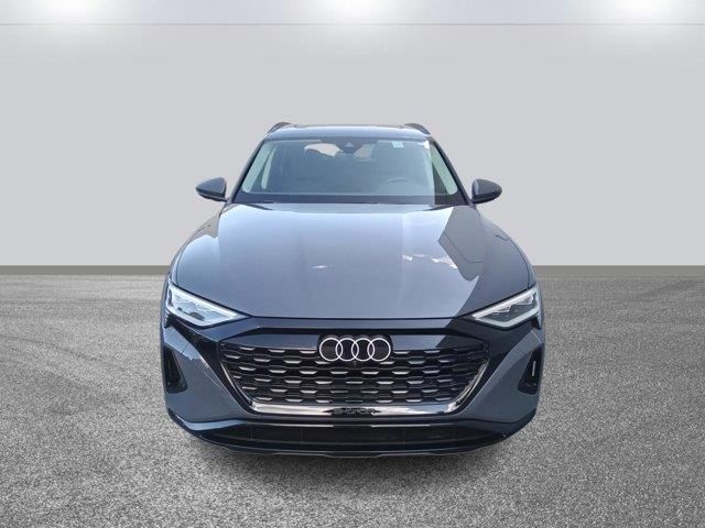 2024 Audi Q8 e-tron Premium Plus