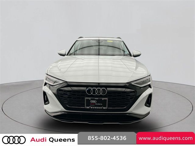 2024 Audi Q8 e-tron Premium Plus