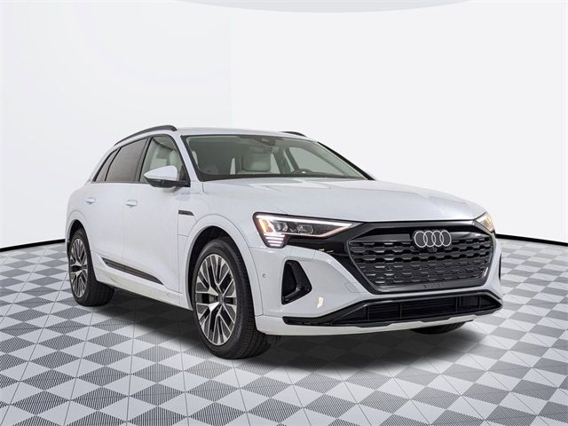 2024 Audi Q8 e-tron Premium Plus