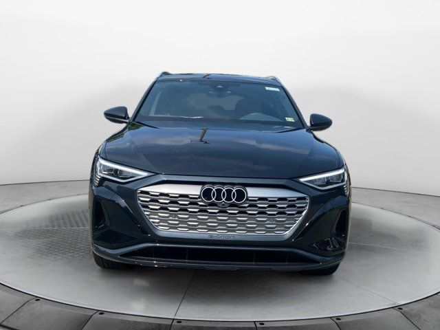 2024 Audi Q8 e-tron Premium Plus