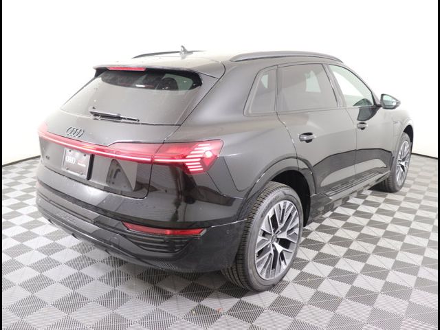 2024 Audi Q8 e-tron Premium Plus