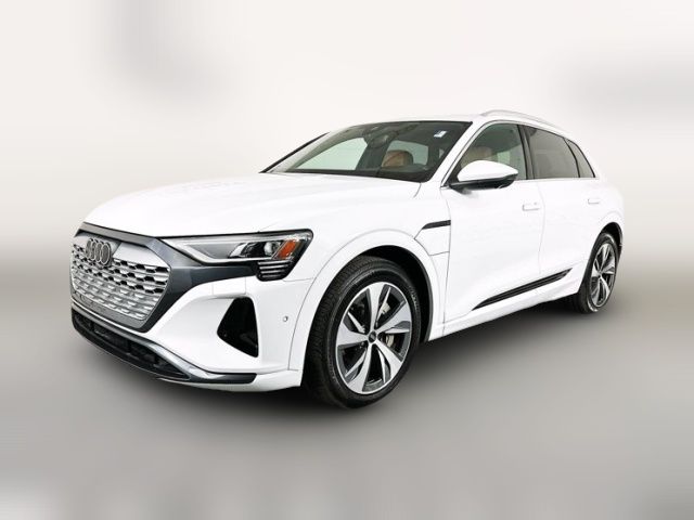 2024 Audi Q8 e-tron Premium Plus