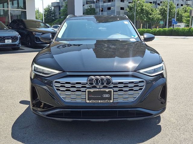 2024 Audi Q8 e-tron Premium Plus