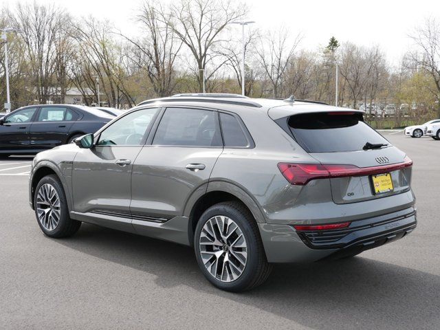 2024 Audi Q8 e-tron Premium Plus