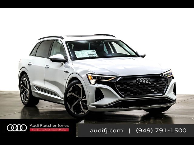 2024 Audi Q8 e-tron Premium Plus