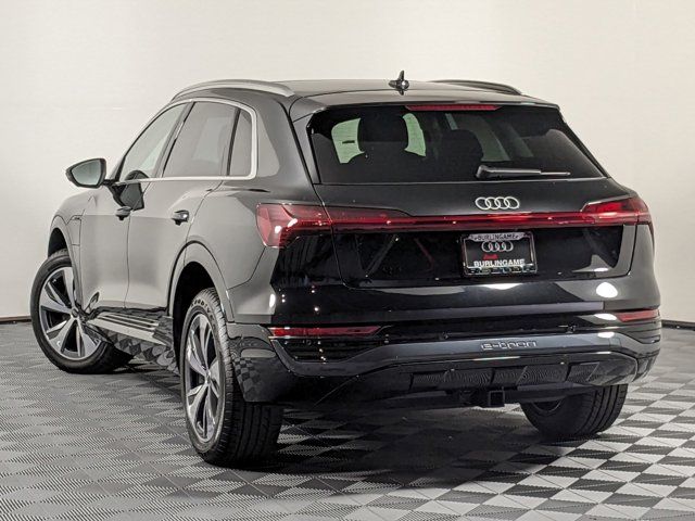 2024 Audi Q8 e-tron Premium Plus