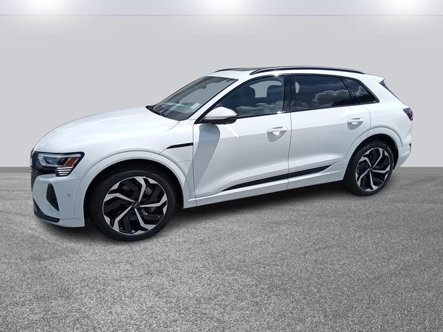 2024 Audi Q8 e-tron Premium Plus