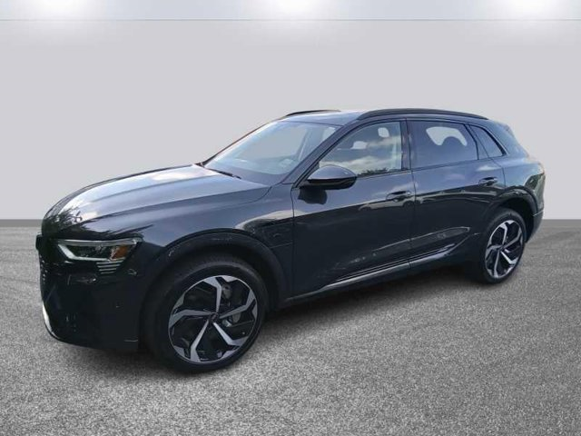 2024 Audi Q8 e-tron Premium Plus