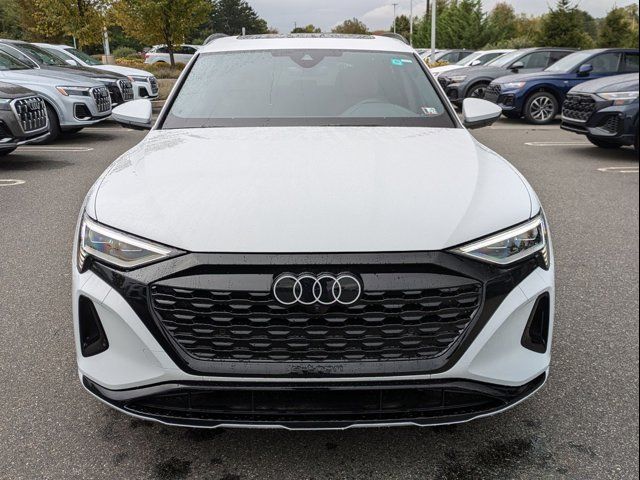 2024 Audi Q8 e-tron Premium Plus