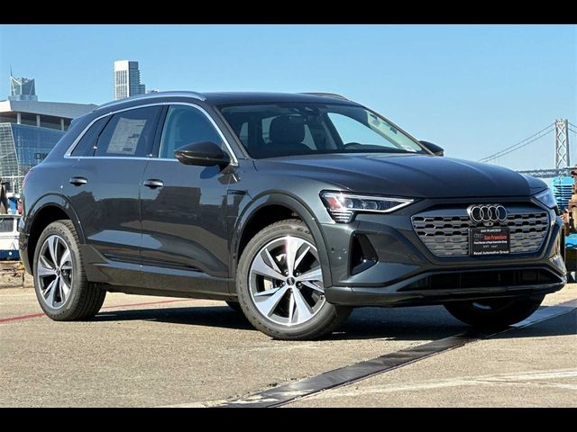 2024 Audi Q8 e-tron Premium Plus