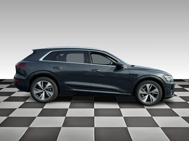 2024 Audi Q8 e-tron Premium Plus