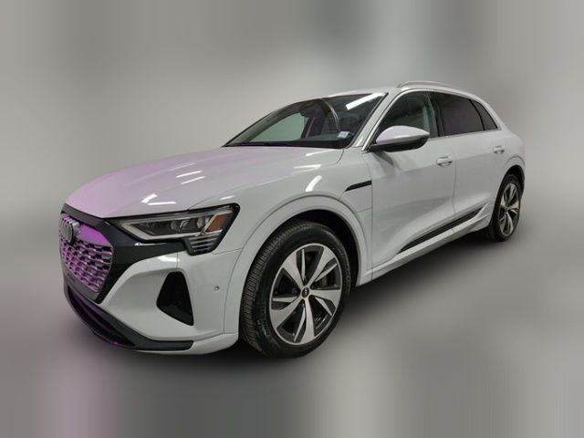 2024 Audi Q8 e-tron Premium Plus