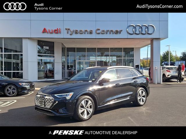 2024 Audi Q8 e-tron Premium Plus