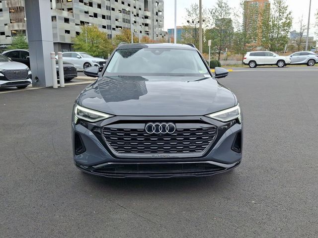 2024 Audi Q8 e-tron Premium Plus