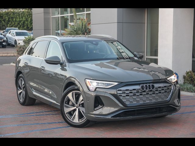 2024 Audi Q8 e-tron Premium Plus