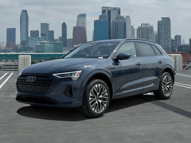 2024 Audi Q8 e-tron Premium Plus