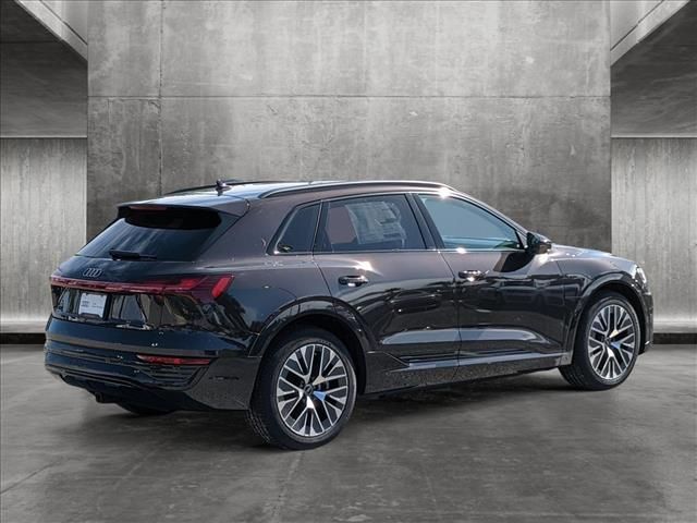 2024 Audi Q8 e-tron Premium Plus