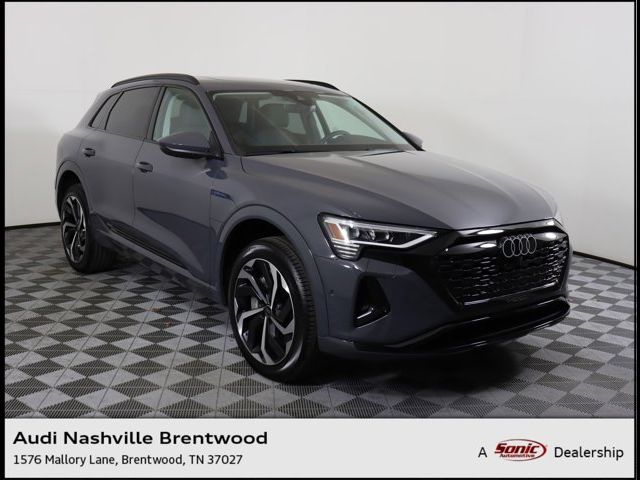 2024 Audi Q8 e-tron Premium Plus