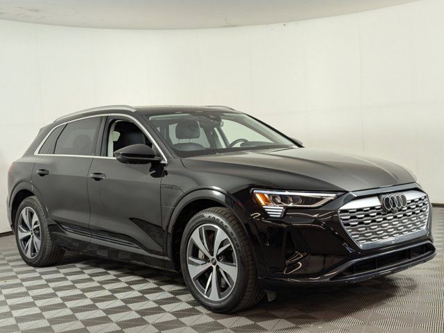 2024 Audi Q8 e-tron Premium Plus