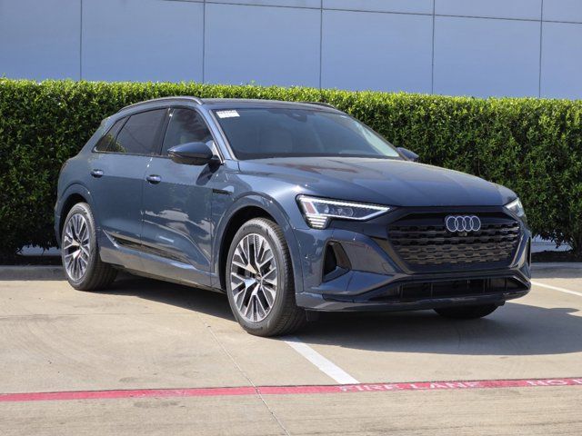 2024 Audi Q8 e-tron Premium Plus