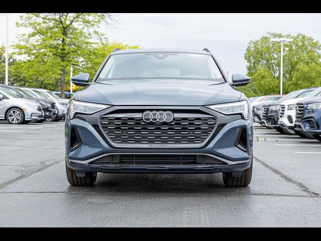 2024 Audi Q8 e-tron Premium Plus