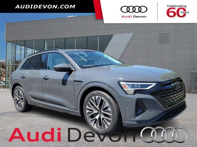 2024 Audi Q8 e-tron Premium Plus