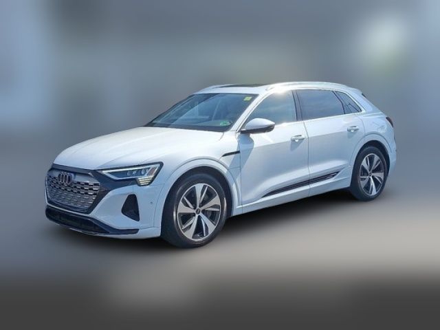 2024 Audi Q8 e-tron Premium Plus