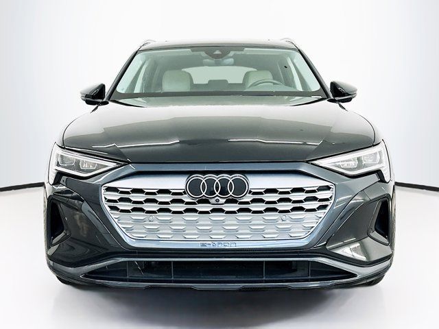 2024 Audi Q8 e-tron Premium Plus