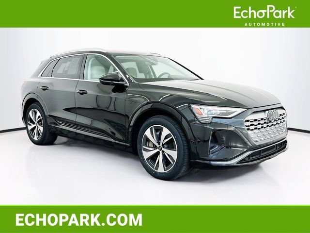 2024 Audi Q8 e-tron Premium Plus