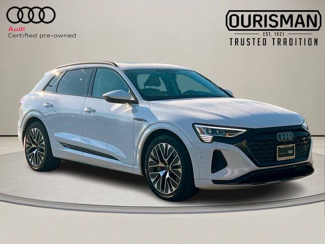 2024 Audi Q8 e-tron Premium Plus