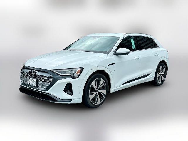 2024 Audi Q8 e-tron Premium Plus