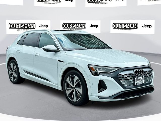 2024 Audi Q8 e-tron Premium Plus