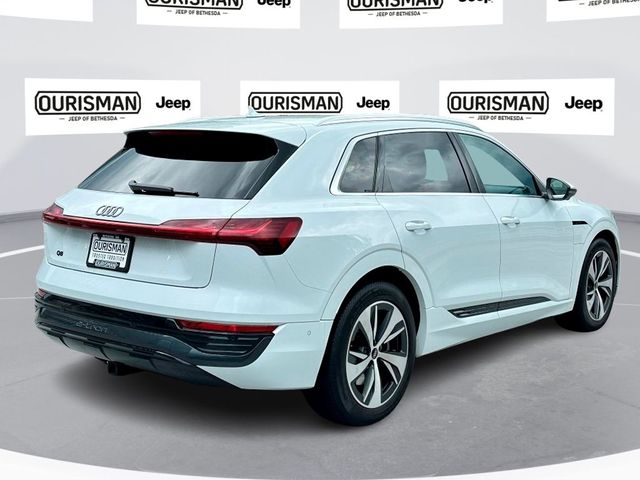 2024 Audi Q8 e-tron Premium Plus