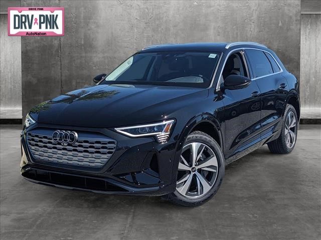 2024 Audi Q8 e-tron Premium Plus